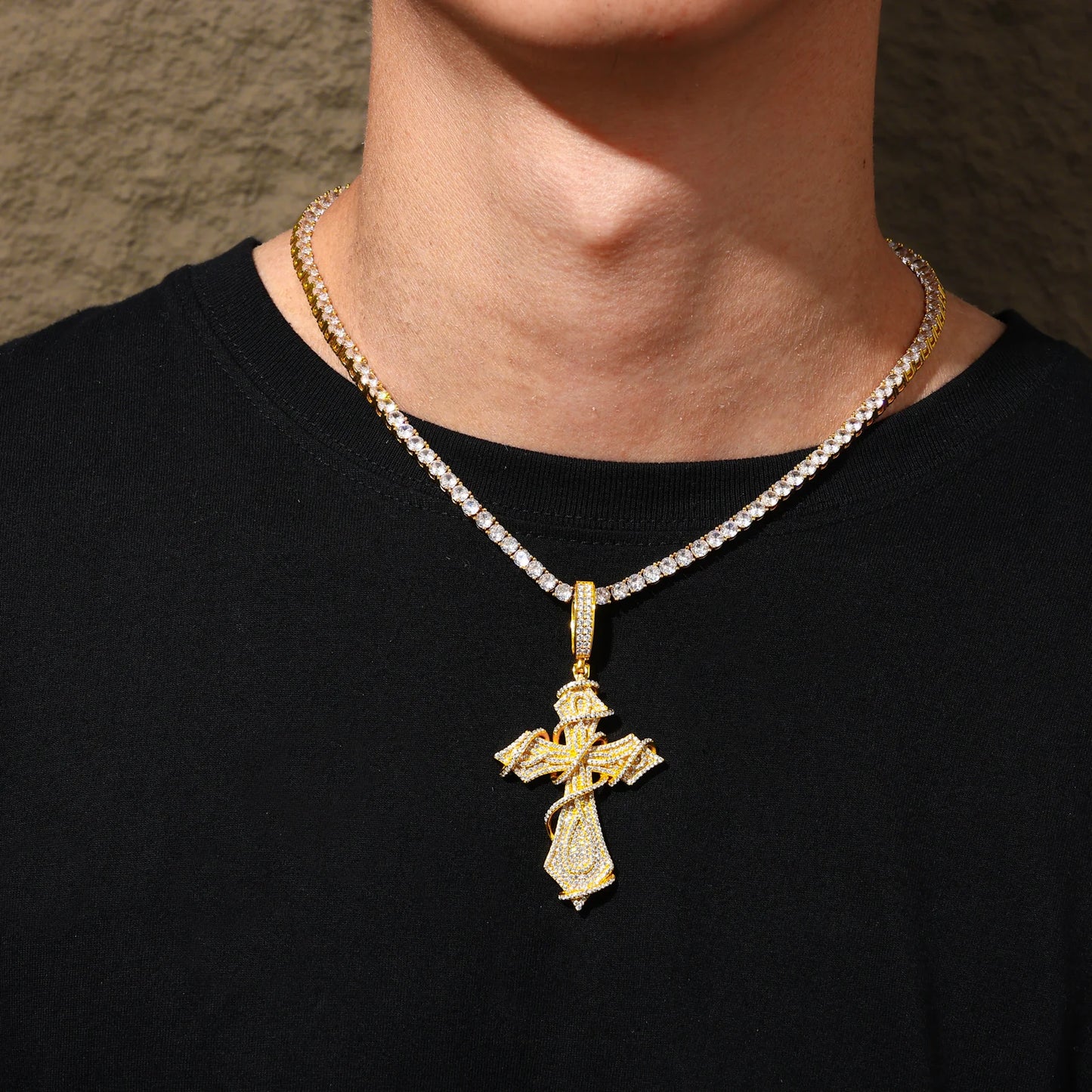 925 Sterling Silver Thorn Cross Pendant Necklace with D-Color Moissanite, Unisex Bling Jewelry for Men and Women – Exquisite, Eye-Catching Design